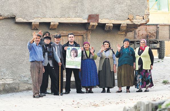 Almacı'nın köyünde sevinç
