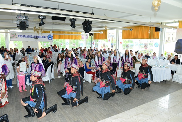 Anneler Günü Etkinliği