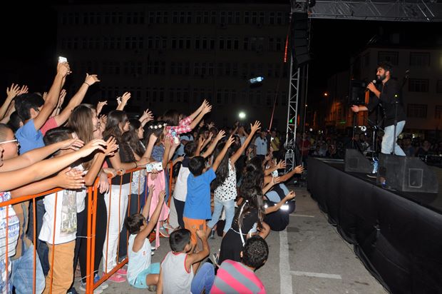 konser halk yusuf güney