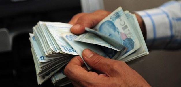 Üniversite öğrencilerinin 400 liraya çıkarılan kredi ve bursları, 6-10 Ocak