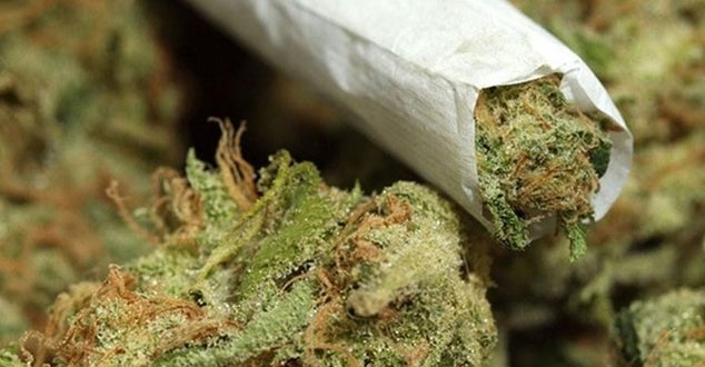 Isparta’nın Gelendost ilçesinde güvenlik olarak çalışan 39 yaşındaki Fikret Ayhan’ın