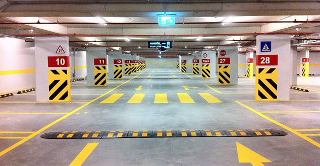 Isparta Belediyesi’nin hayata geçirdiği Halı Sarayı Otoparkı ve Belediye Önü