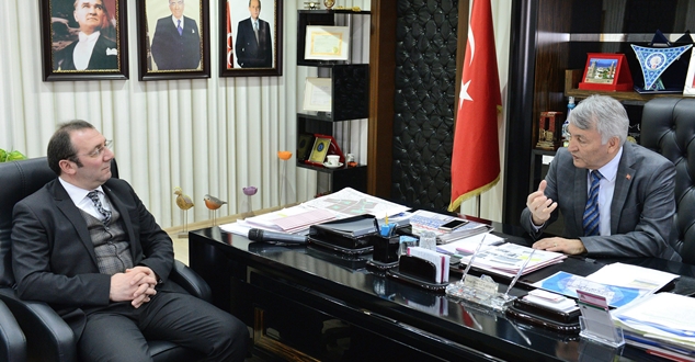 Isparta Belediye Başkanı Yüksek Mimar Yusuf Ziya Günaydın, şehrin SO2