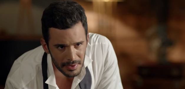 Kiralık Aşk dizisinde 'Ömer' karakterini oynayan Barış Arduç , zatürre