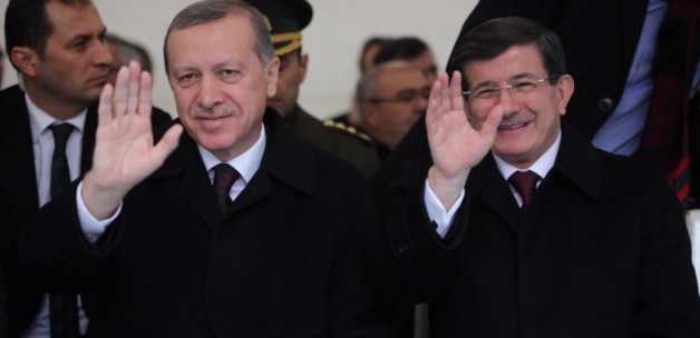 Meclis Uzlaşma Komisyonu, başkanlık için çalışmalarını tamamlayamazsa Ekim’de referanduma gidilecek.