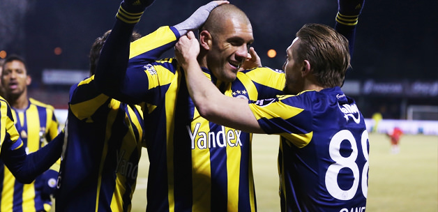 Spor Toto Süper Lig’de 18. hafta mücadelesinde Fenerbahçe, Eskişehirspor’u 5