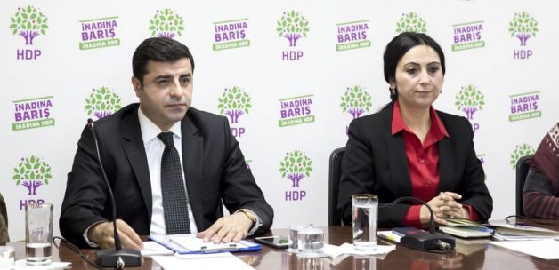 Diyarbakır Cumhuriyet Başsavcılığı hazırladığı fezleke ile haftasonu Diyarbakır’daki DTK toplantısında