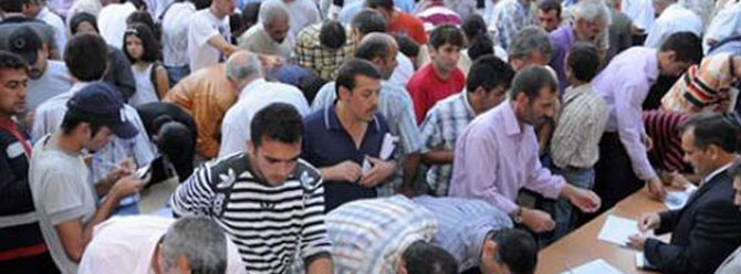 İşsizlikle mücadeleyi sürdüren Hükümet bu alanda önemli adımları da peş