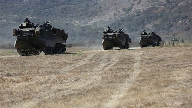 Gaziantep'in Karkamış ilçesindeki Suriye sınırına, mayın temizleme aracı gönderildi.