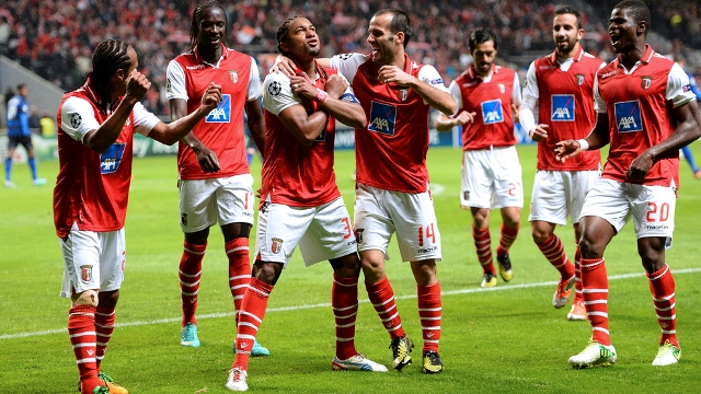 UEFA Avrupa Ligi’nde Lokomotiv Moskova’yı eleyerek son 16 turuna kalan