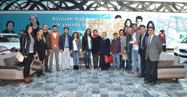 Bölgenin sevilen alışveriş merkezi Iyaşpark AVM bu yıl ki kampanyasının