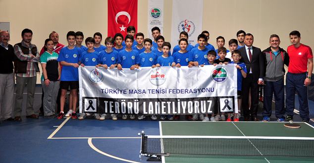 Isparta’da gerçekleşen Yıldızlar ve Gençler Milli Takım Kampına katılan sporcu