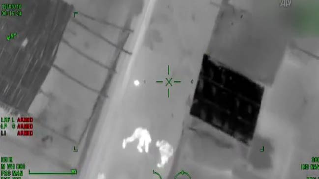 PKK mensuplarının çukur kazması, barikat kurması sokak başlarında nöbet tutması,