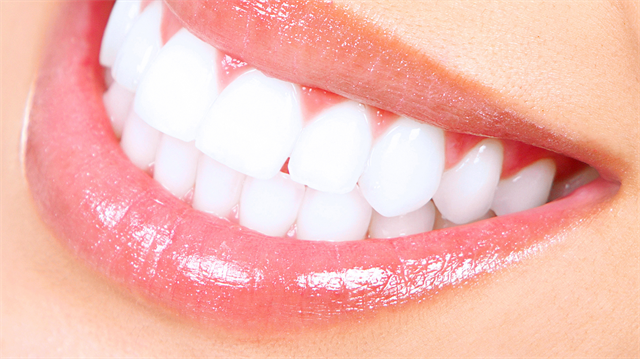 İşte pratik yöntemlerle evde diş beyazlatma yöntemleri : Karbonat Karbonat