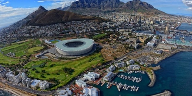 Afrika’ya gitmek isteyen herkesin en büyük hayallerinden biri hiç şüphesiz