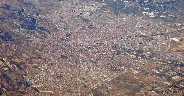 Isparta'da yapılması planlanan 5 bin kişilik öğrenci yurdunun bağlantı yoluna