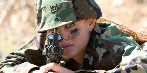 Milli Savunma Bakanlığı, "kadınların gönüllülük esasına göre askere alınacağına" ilişkin