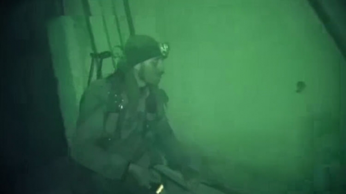 Suriye'de Halep'in Eşrefiye bölgesinde, rejim muhalifi Ahrarüş-Şam hareketinin YPG karargahına