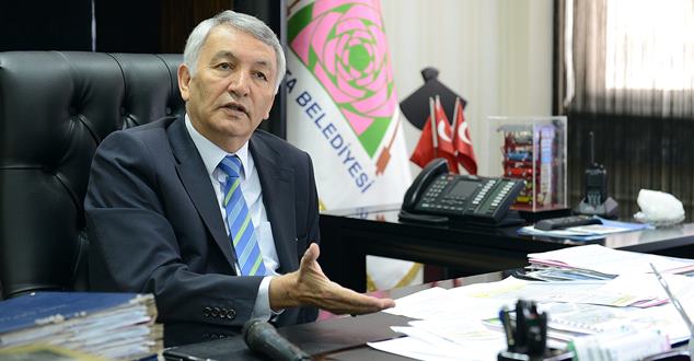 Isparta Belediye Başkanı Yüksek Mimar Yusuf Ziya Günaydın, Çünür Otogar