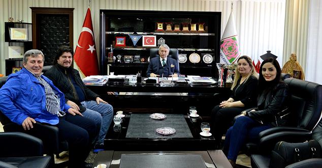 Ülkü Ocakları Genel Merkez Sanatçısı Ahmet Şafak, Isparta Belediye Başkanı