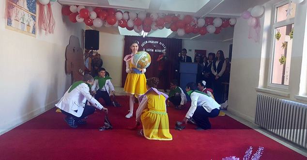 Isparta Eğitim Uygulama Okulu ve İş Eğitim Merkezi öğrencileri tarafından