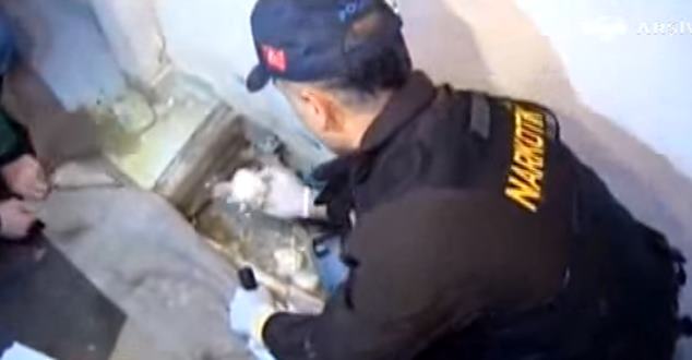 Yalvaç İlçe Emniyet Müdürlüğü, yaptığı operasyonda 3 kişiyi yakaladı. Bu