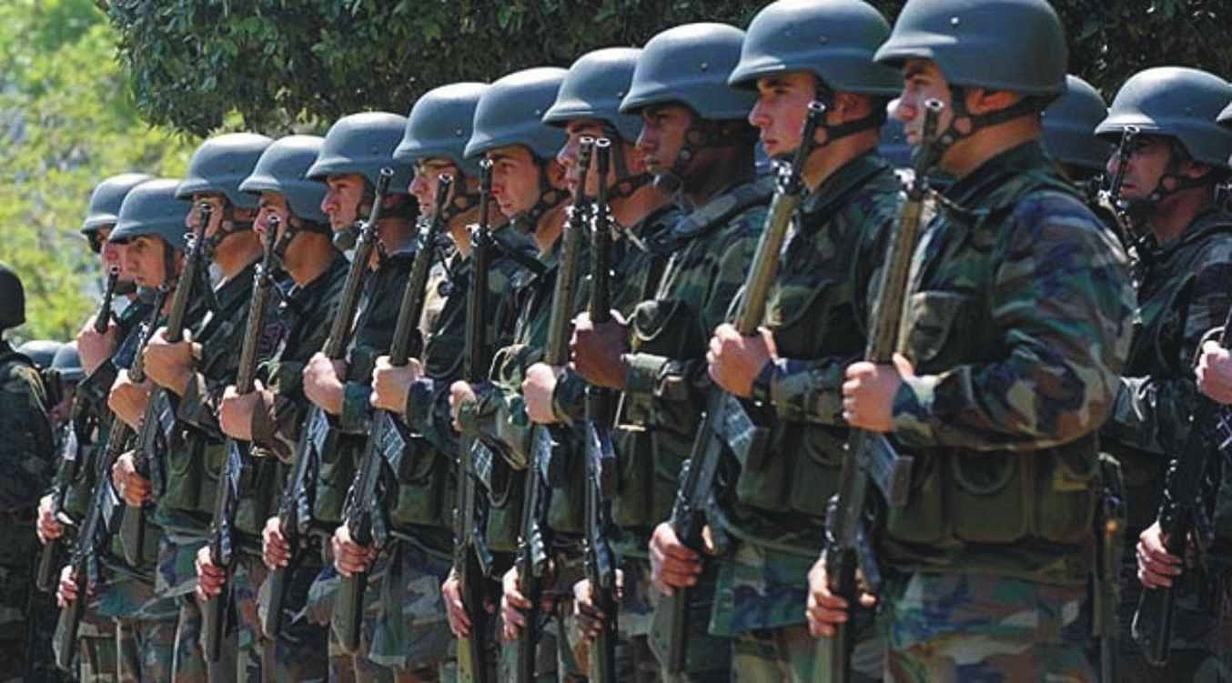 Hakkari’nin Yüksekova İlçesi’nde bugün düzenlenen operasyonlarda 2’si üst düzey olmak