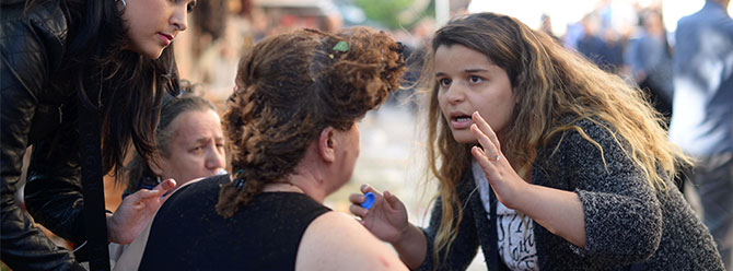 Bursa’da dün düzenlenen canlı bomba saldırısı esnasında cami avlusunda Bursa’nın