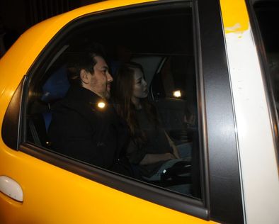 Son dönemin parlayan isimlerinden Elçin Sangu, sevgilisi Yunus Özdiken’le Arnavutköy’de