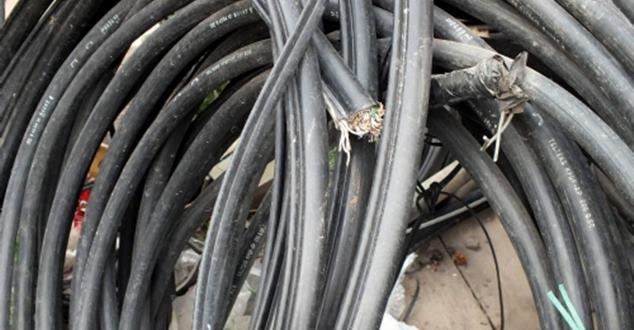 Isparta Emniyet ekiplerinin yapmış olduğu çalışmalar neticesinde kablo hırsızlığı olayının failleri