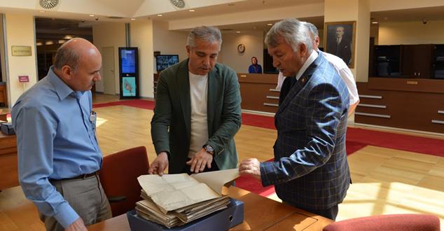 Isparta Belediye Başkanı Yüksek Mimar Yusuf Ziya Günaydın, Başbakanlık Devlet