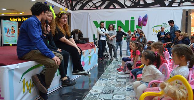 Iyaşpark’ta hafta sonu Çocuk Tiyatroları devam ediyor. Iyaşpark AVM’de Çocuk