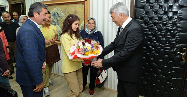 Isparta Belediyesi’nin de büyük destek verdiği ve yapımı tamamlanarak eğitim-öğretime
