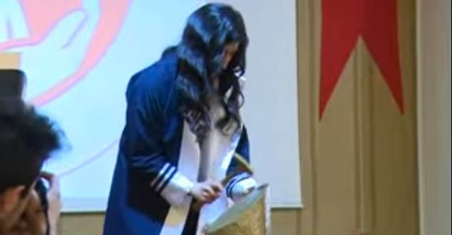 Isparta Özel Özaydın Lisesi ilk mezunlarını verdi. 110 öğrenci için