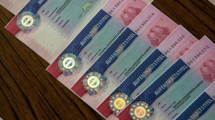 Alman İçişleri Bakanlığı, 11 Türk kökenli vekile tepki gösteren gurbetçilerimizi