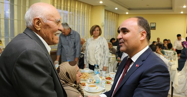 Yeni Isparta Valisi Şehmus Günaydın ve Eşi Aysel Günaydın Jandarma