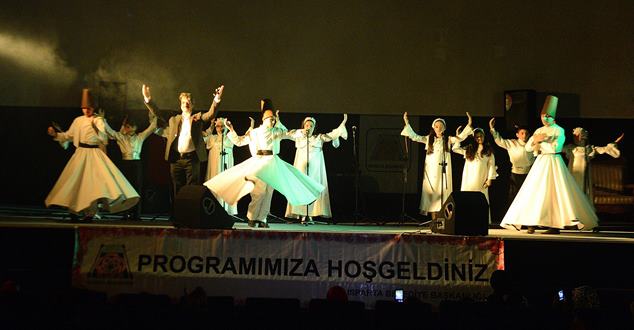 Isparta Belediyesi Ramazan Şenlikleri’nin ikincisi Kültür Sineması Salonu’nda yapıldı. Grup