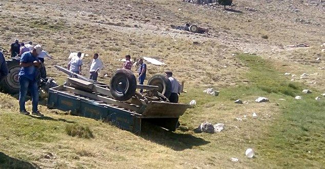 Isparta’nın Gelendost ilçesi  Yeşilköy yaylası mevkisinde Yaşar Kılıç’ın idaresindeki traktör, sürücünün