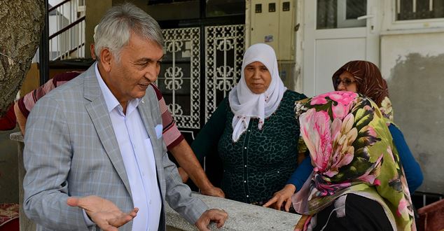 Isparta Belediyesi mahallelerde sokak bazlı olarak başlattığı çalışmalarını devam ettiriyor.