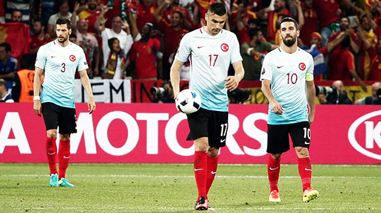 A Milli Takım oyuncularına ödenen ve sporseverleri isyan ettiren prim