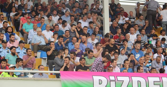 Isparta Davrazspor Yönetimi, takıma gelir sağlamak için VİP ve Kombine