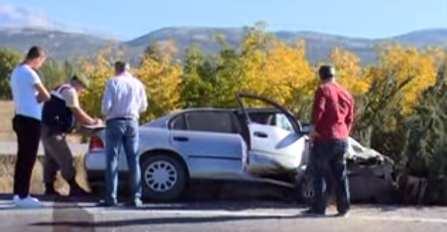 Isparta Eğirdir karayolunun 20’nci kilometresinde sürücünün direksiyon hakimiyetini kaybetmesi sonucu