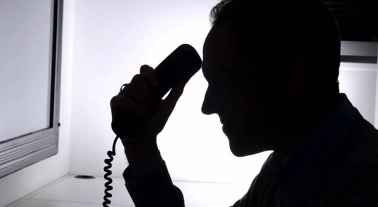 Isparta’da dolandırıcıların yeni sistemi FETÖ oldu. Aradıkları kişilere adınız FETÖ’ye