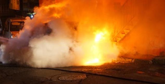 Eğirdir karayolunda şahin marka otomobil bir anda alev aldı. Olay