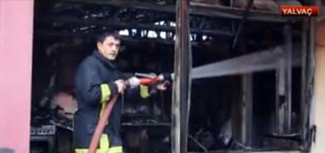 Isparta'nın Yalvaç ilçesine bağlı Kuyucak Köyü’nde prefabrik olduğu öğrenilen bir