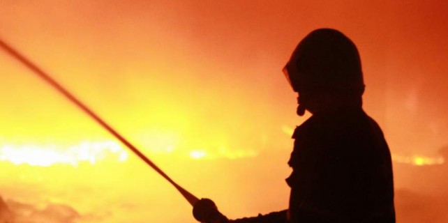 Isparta Halife Sultan Cami karşısında bulunan tek katlı bir evde