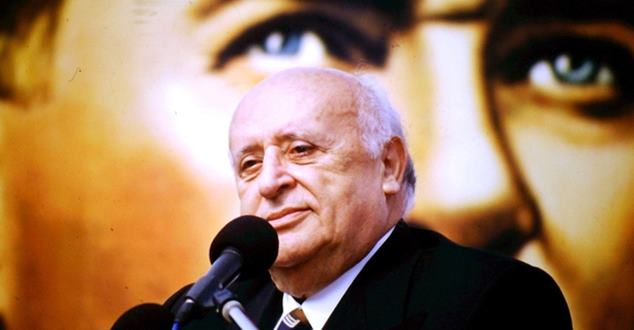 9’uncu Cumhurbaşkanı Süleyman Demirel’in anıt mezarının inşaatı sürüyor. İnşaatın yüzde