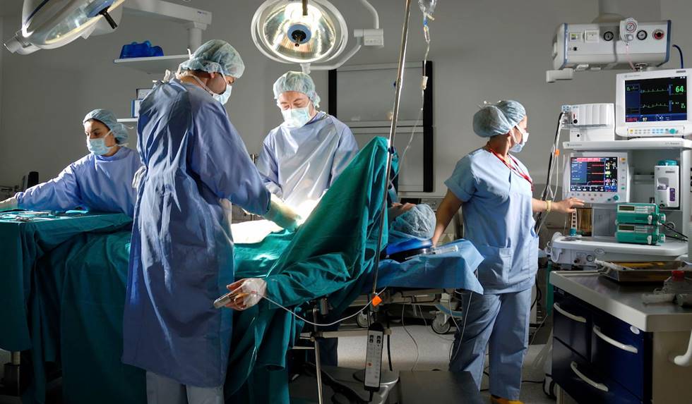 8 aylık bir annenin bebeği karnında yaşamını yitirdi. Ancak bebek