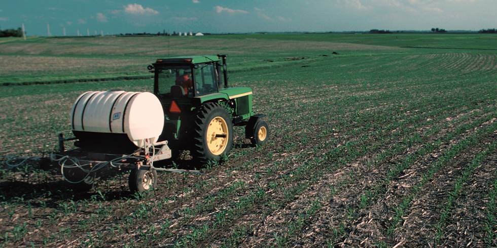 Teröristlerin bomba yapımında kullanması nedeniyle kısıtlanan amonyum Nitrat gübresinin tarımsal