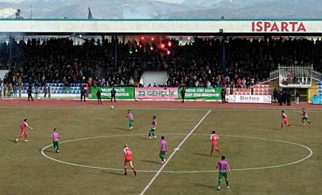 Bölgesel Amatör Lig 7’nci grupta mücadele eden Isparta Davrazspor sahasında
